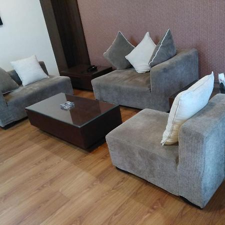 Hotel Md'S Continental Jorhāt المظهر الخارجي الصورة