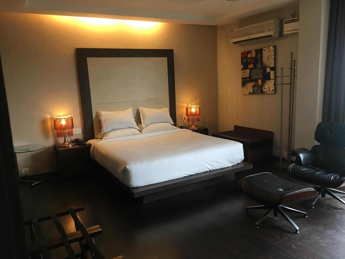 Hotel Md'S Continental Jorhāt المظهر الخارجي الصورة