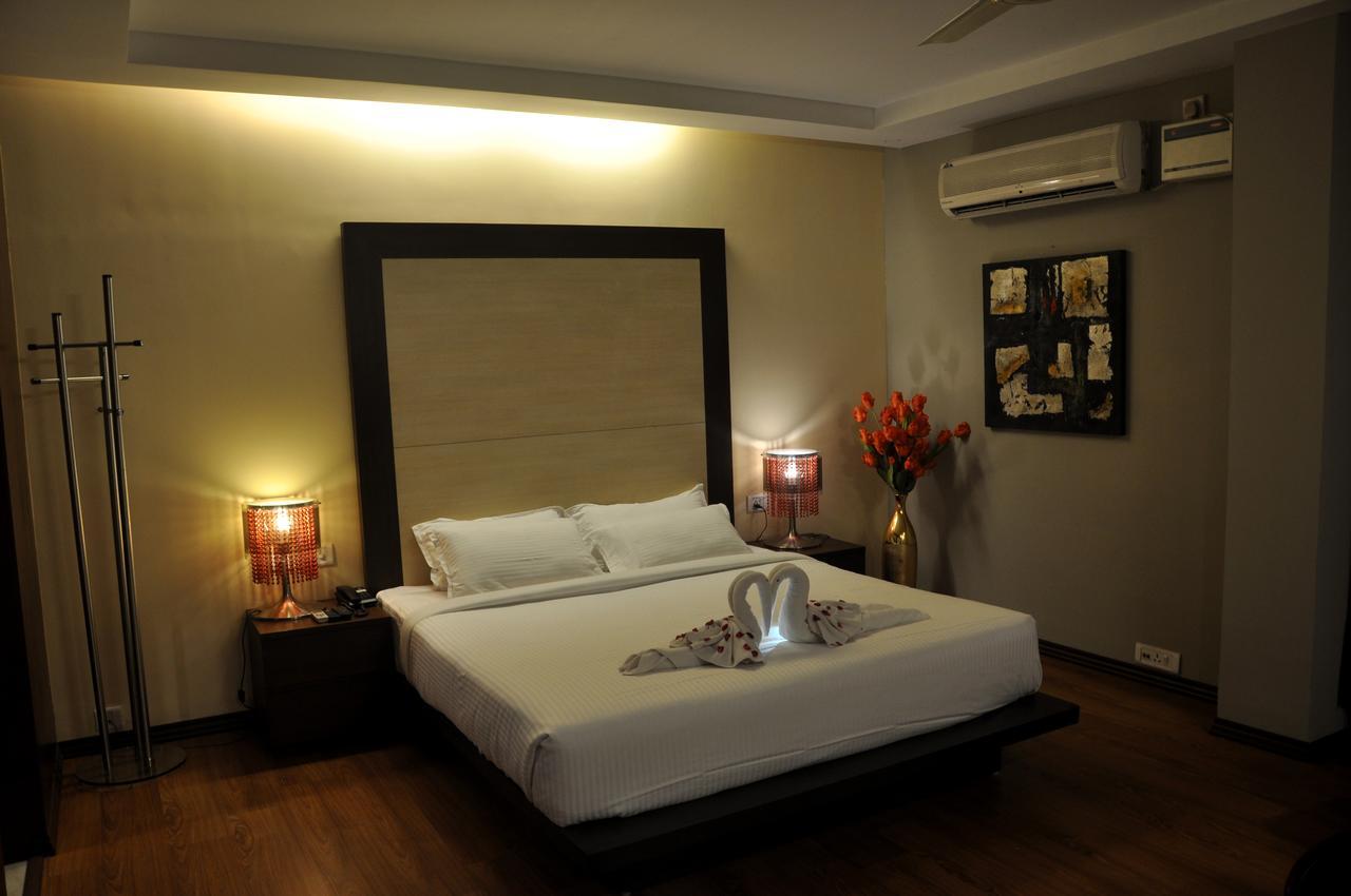 Hotel Md'S Continental Jorhāt المظهر الخارجي الصورة