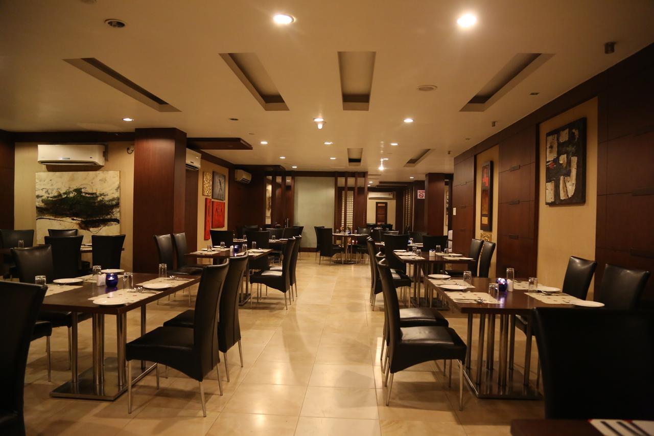 Hotel Md'S Continental Jorhāt المظهر الخارجي الصورة